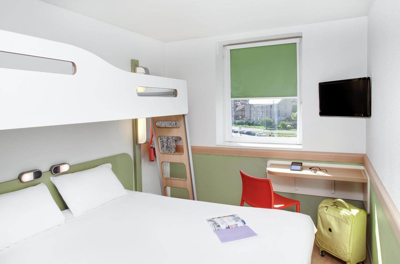 ibis Budget Clermont Ferrand Centre Montferrand Buitenkant foto